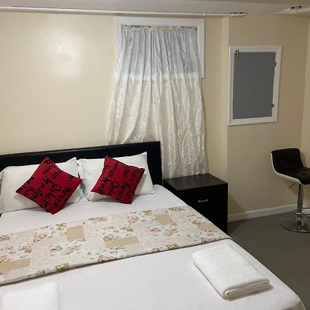 A Private Room In Queens Nova York Exterior foto